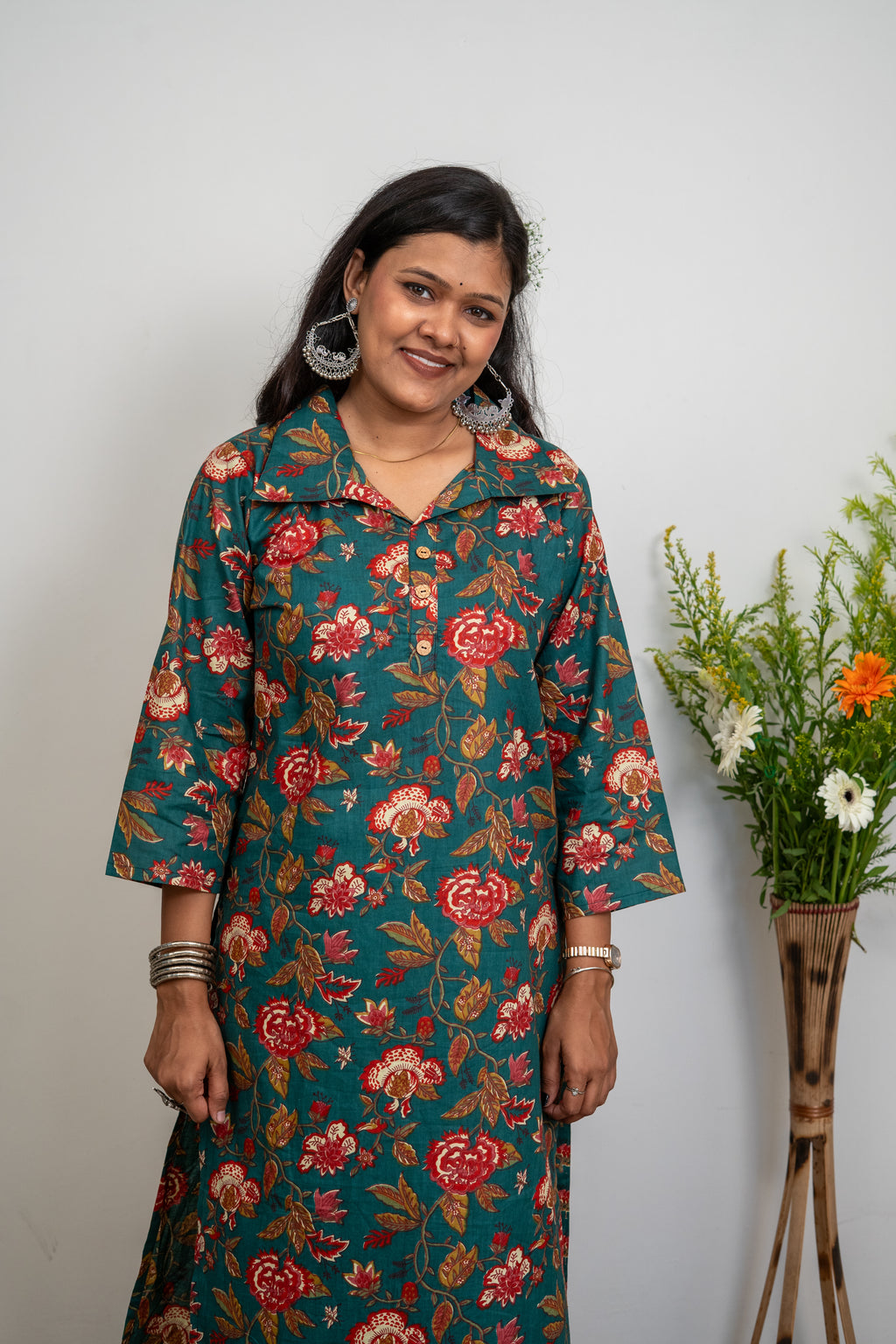 Women’s Cotton Kurta Set – Green Floral Printed Straight Kurta with Matching Pants | Ethnic Wear