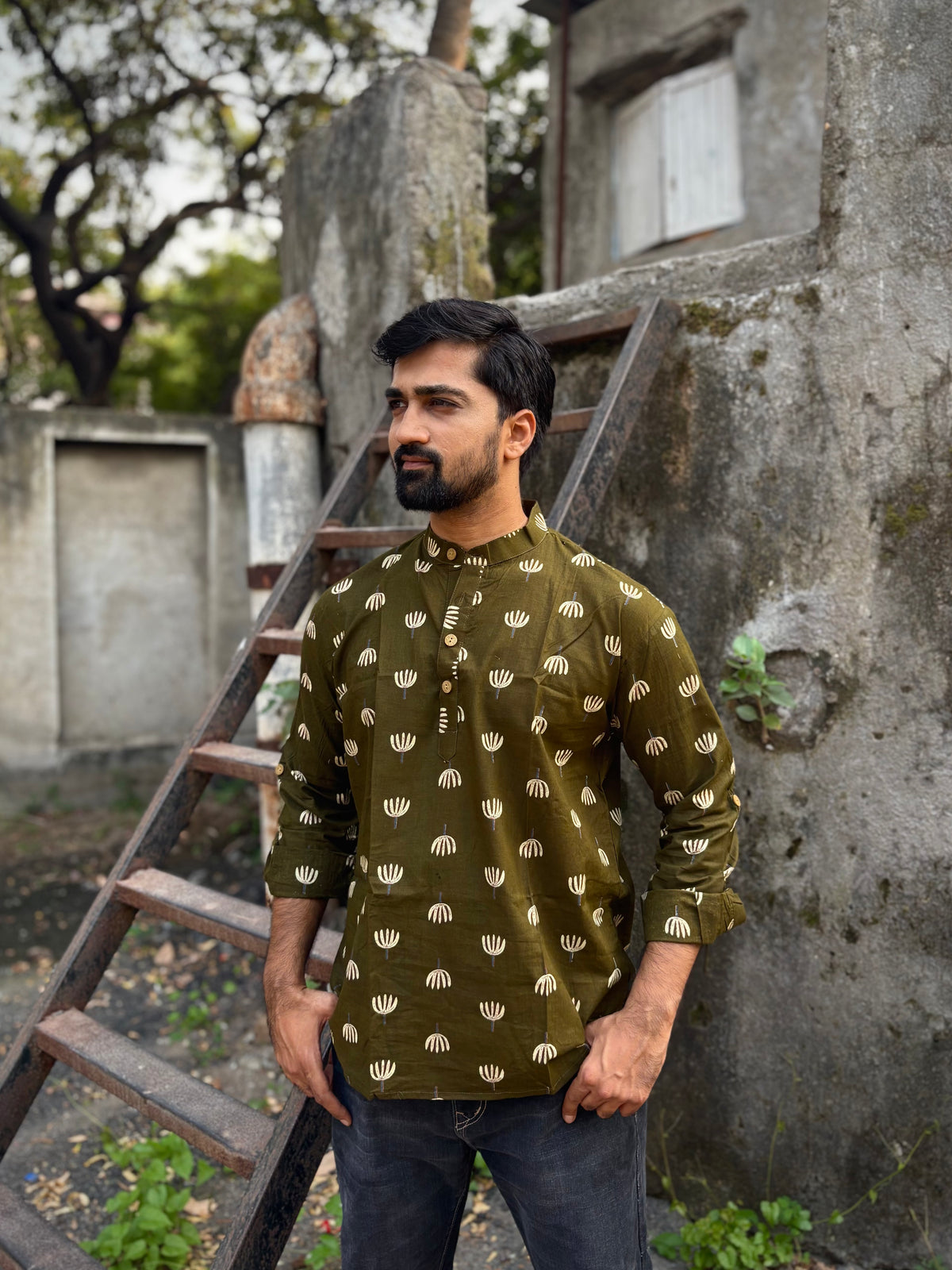 i Men's Olive Green Printed Cotton Short Kurta | Mandarin Collar Ethnic Casual & Festive Wear