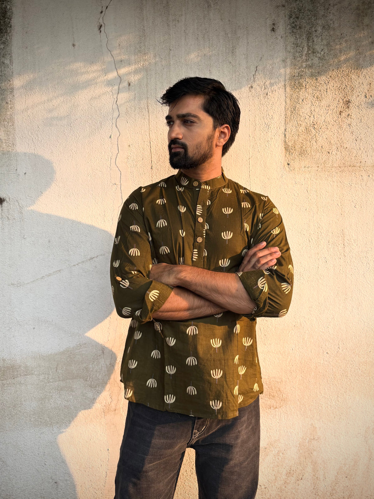 i Men's Olive Green Printed Cotton Short Kurta | Mandarin Collar Ethnic Casual & Festive Wear