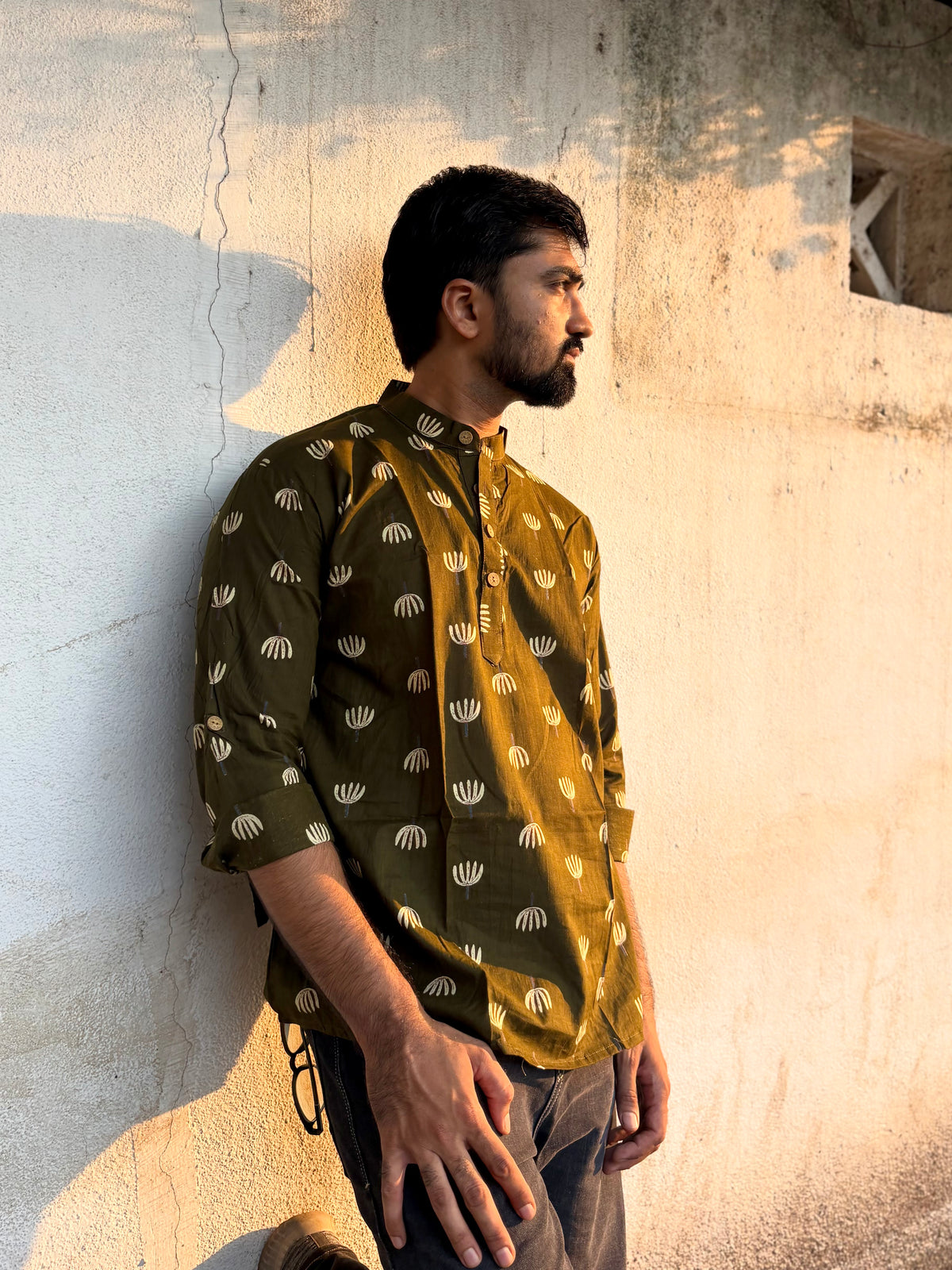 i Men's Olive Green Printed Cotton Short Kurta | Mandarin Collar Ethnic Casual & Festive Wear