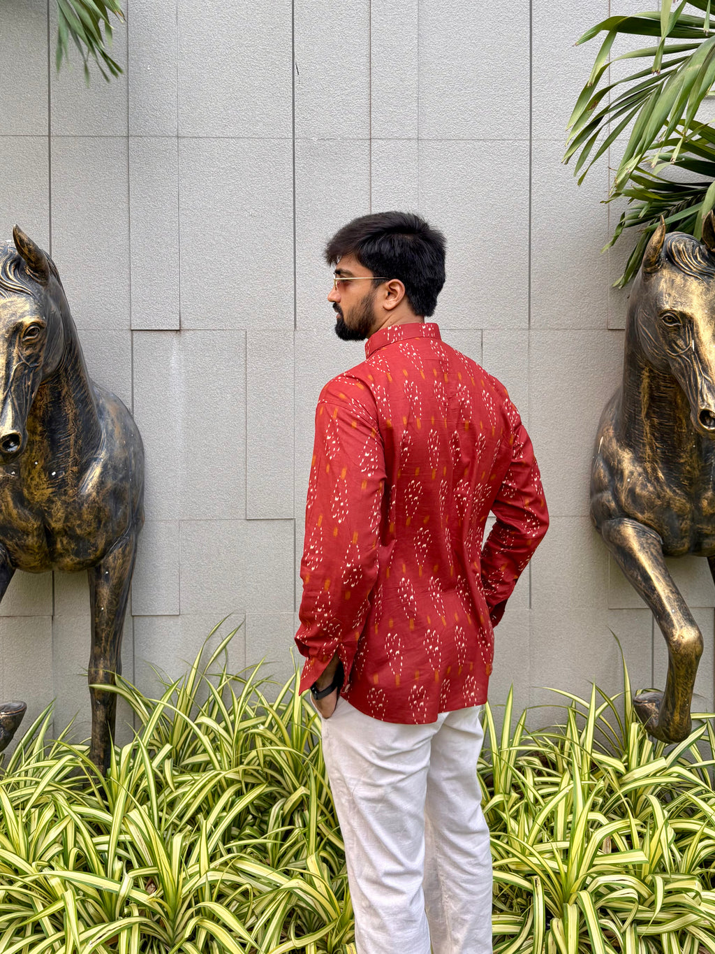 Men's Maroon Ikat Print Cotton Short Kurta | Mandarin Collar Ethnic Casual & Festive Wear