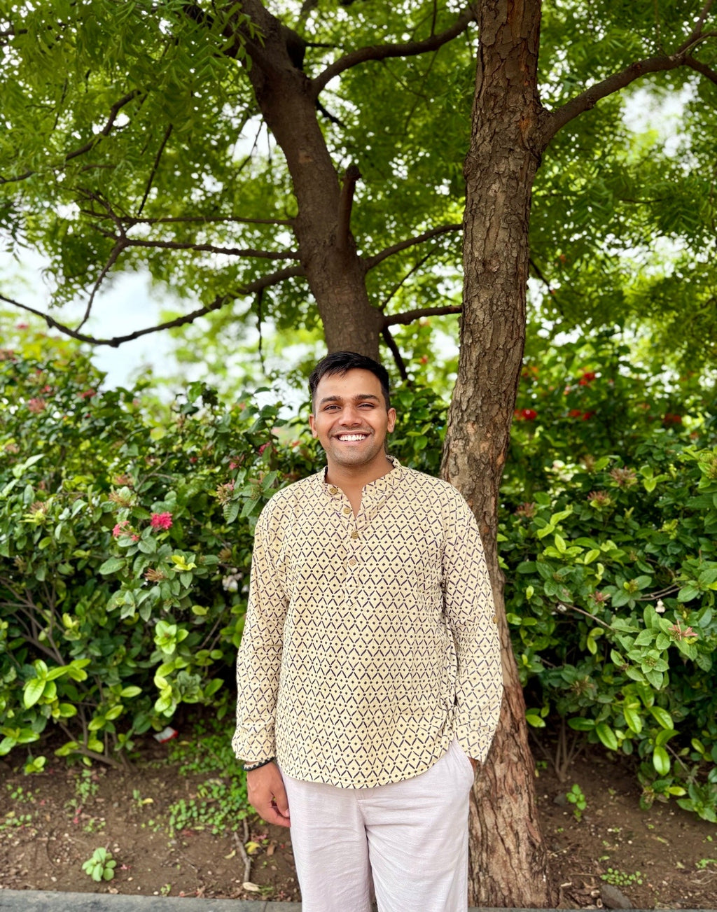Men's Beige Geometric Printed Cotton Short Kurta | Mandarin Collar Ethnic Casual & Festive Wear